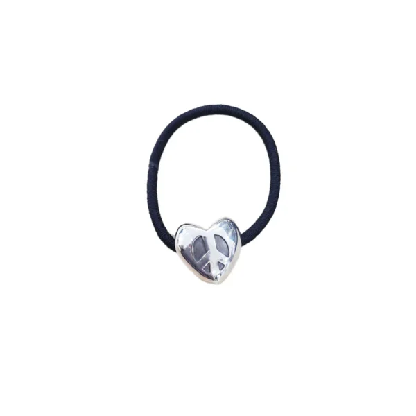 Readymade Hair Tie Front Look