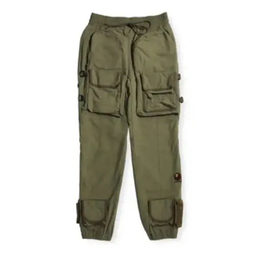 READYMADE x BAPE Multi Pocket Cargo Pants READYMADE x BAPE Multi Pocket Cargo Pants Front Look